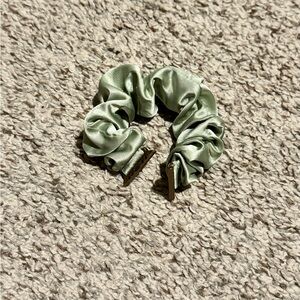 Apple Watch Band - Sage Green Scrunchie